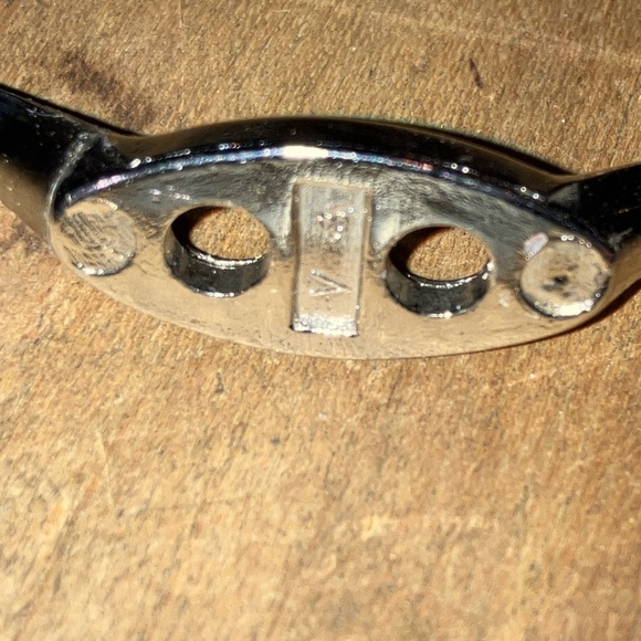 Set of 8 rope cleats great for baby /road proofing blinds in rvs/boats/houses - Picture 8 of 8